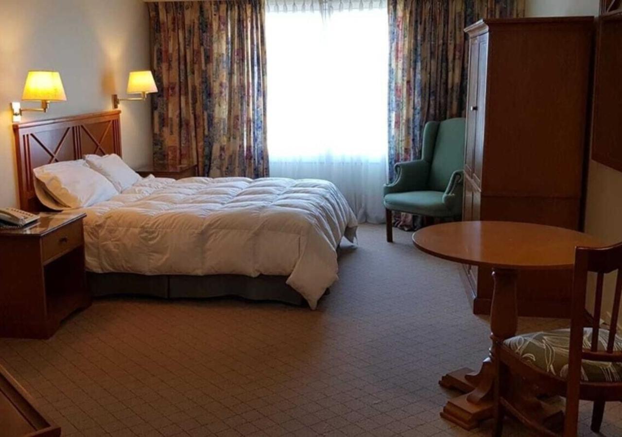 Paradores Austral Bahía Blanca Eksteriør bilde